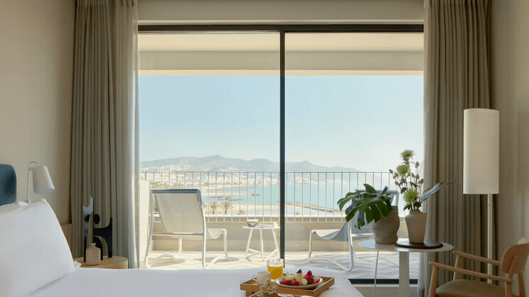 Superior ME Lateral Sea View 